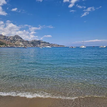 Konukevi Casa Harris Giardini Naxos